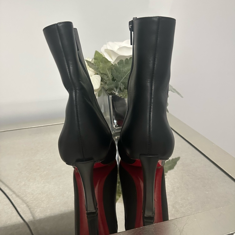 Christian Louboutin Condora Ankle boots Size 42 in black - Picture 7 of 13